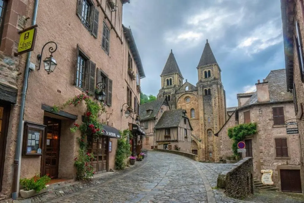 T 2 Dans Village Vacances 3 *** A Saint Geniez 2 Piscines Chauffee Pierrefiche  0*, Pierrefiche (Aveyron) Frankrike