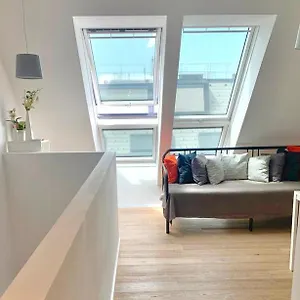 Amazing Location In Near Rathaus Appartement Vienne